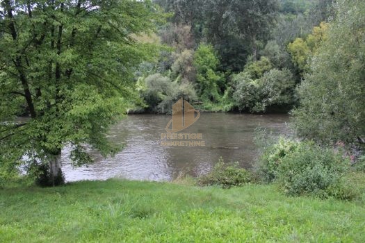 KUĆA U ČEKRČIĆIMA/VISOKO 200 M2