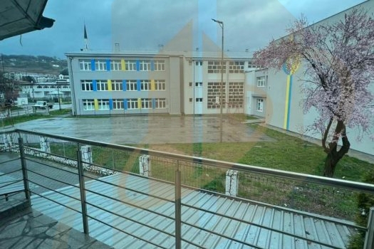 POSLOVNI PROSTOR ILIJAŠ 90m2