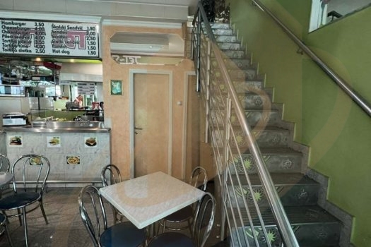 POSLOVNI PROSTOR ILIJAŠ 90m2