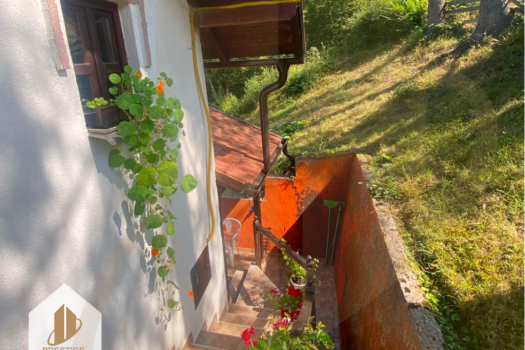 Vikendica 180m2 – Zemljište 730 m2/Donji Čevljanovići