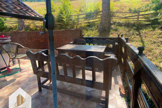 Vikendica 180m2 – Zemljište 730 m2/Donji Čevljanovići