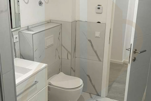 STAN 53.50m2 – ILIJAŠ – CENTAR – POTPUNO ADAPTIRAN